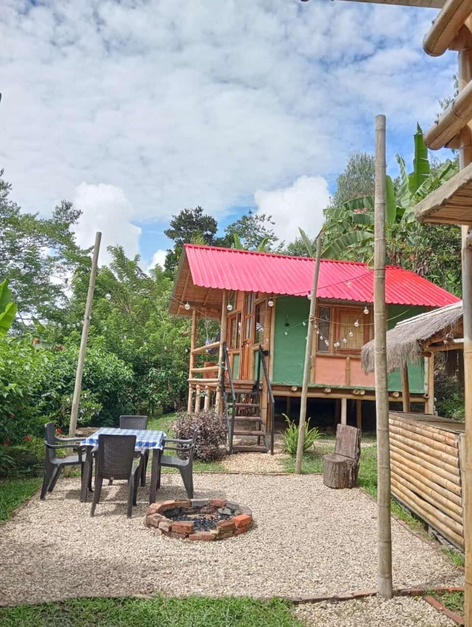 Cabanas Villa Paul Nimaima Buitenkant foto